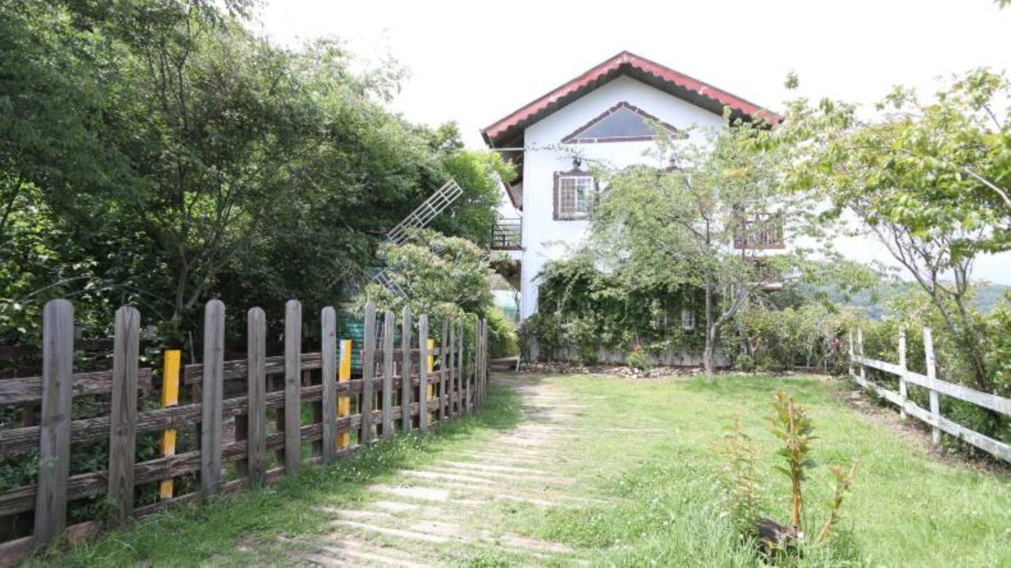 仁爱乡 清境白熊屋旅馆 外观 照片